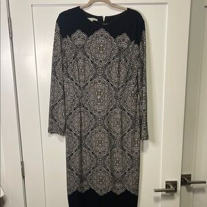 EUC Maggy London Elegant Long Sleeve Midi Dress